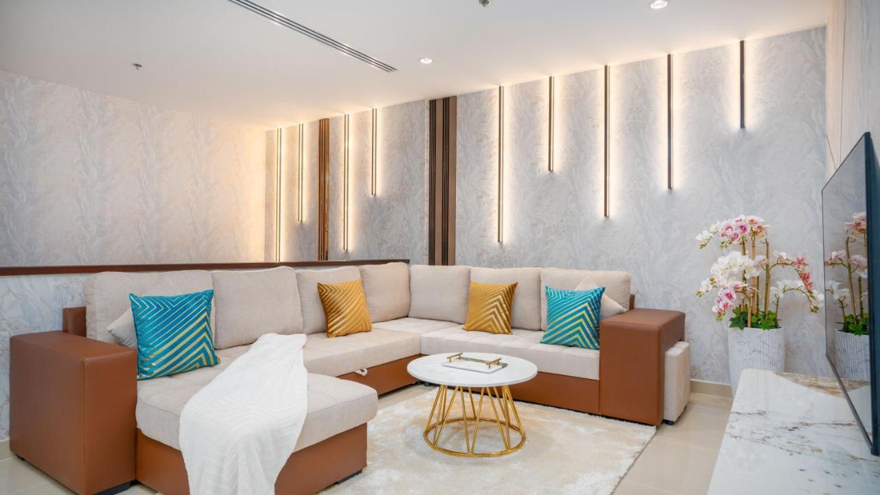 Exclusive Retreat Globalstay'S New 3Br Townhouse With Private Pool دبي المظهر الخارجي الصورة