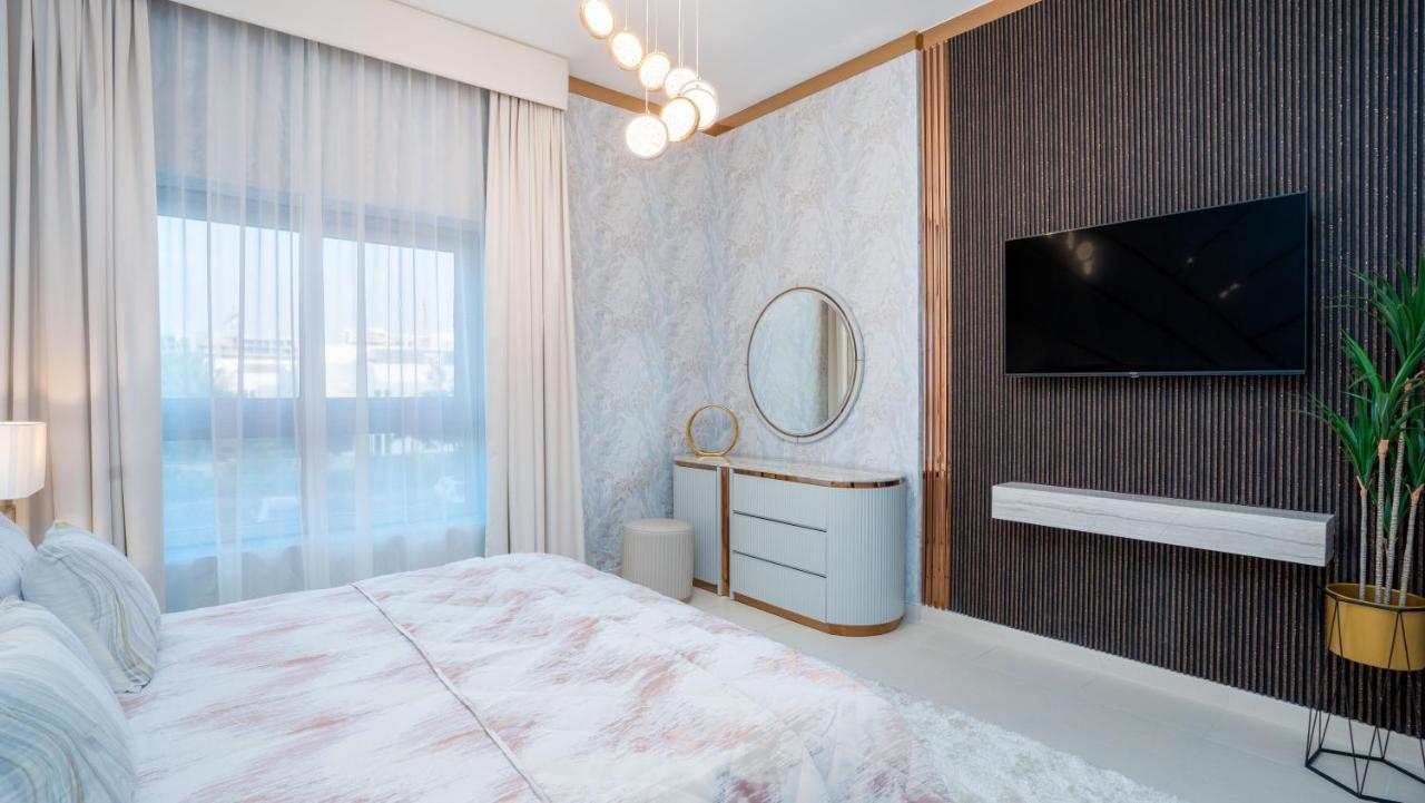 Exclusive Retreat Globalstay'S New 3Br Townhouse With Private Pool دبي المظهر الخارجي الصورة